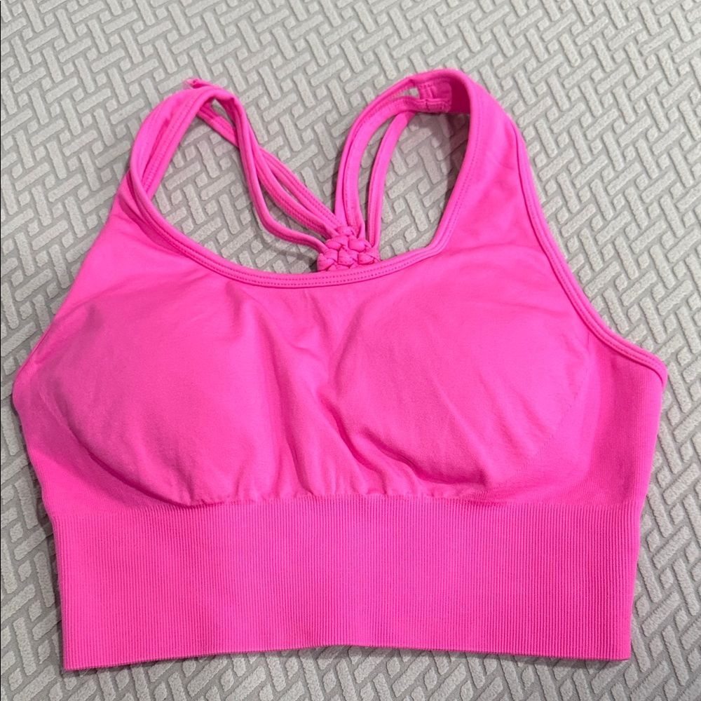 Yogalicious Pink Women's Sports Rib Seamless Day Dreamer Bra Size M NWOT